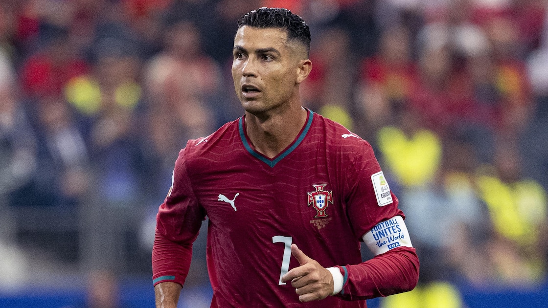 Cristiano Ronaldo berlatih dengan rambut pendek pirang di Al-Nassr