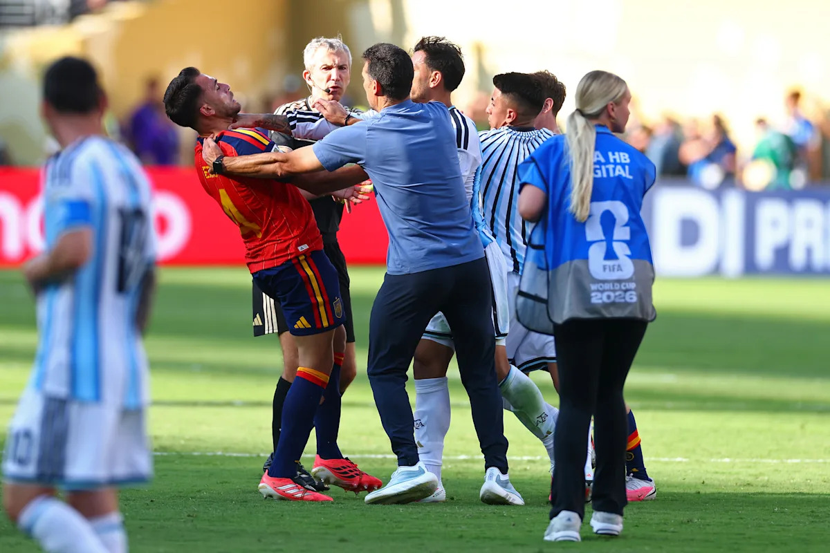 Gavi berbicara kepada media setelah pertandingan final Piala Dunia 2026 antara Spanyol dan Argentina